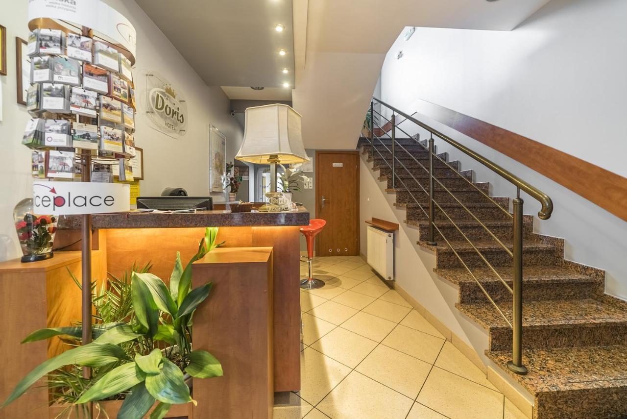 Hotel Doris Oborniki Kültér fotó